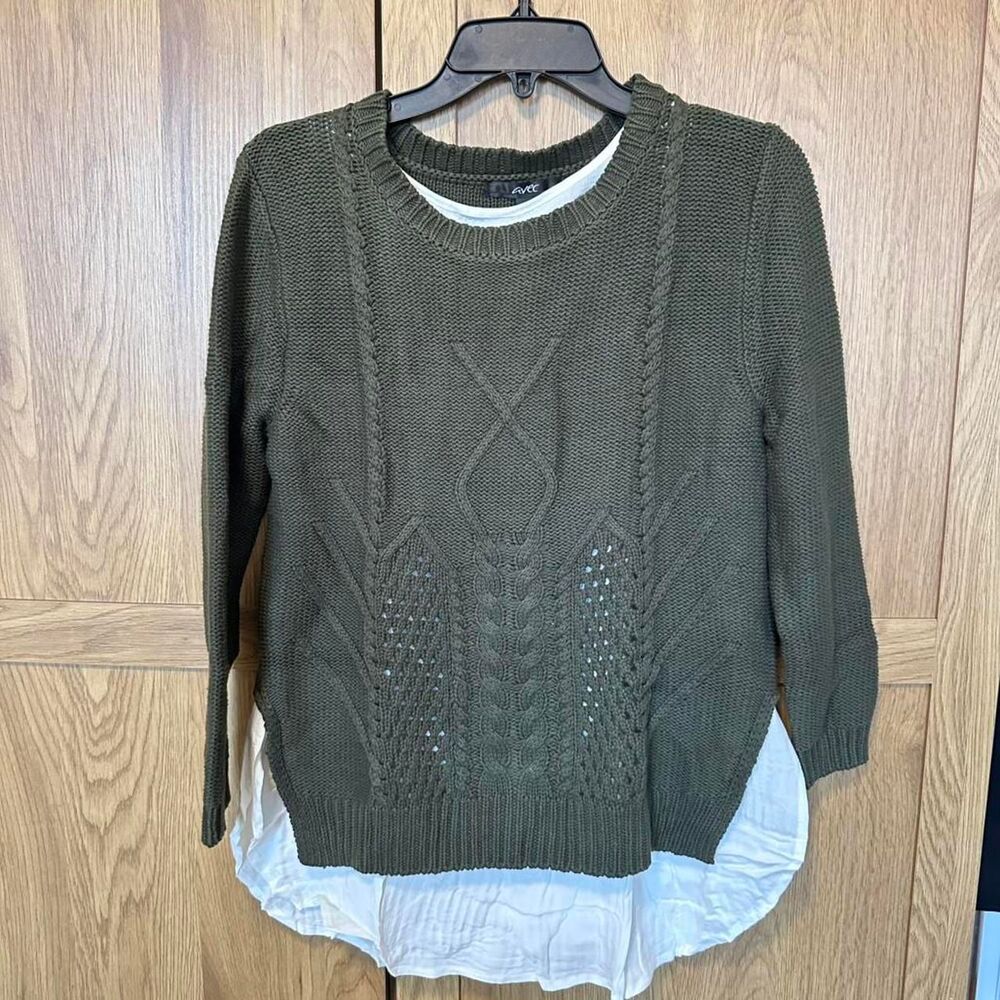 Avec- Women's Green and Khaki Jumper